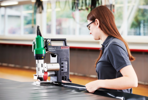 sellado de lona con equipos leister